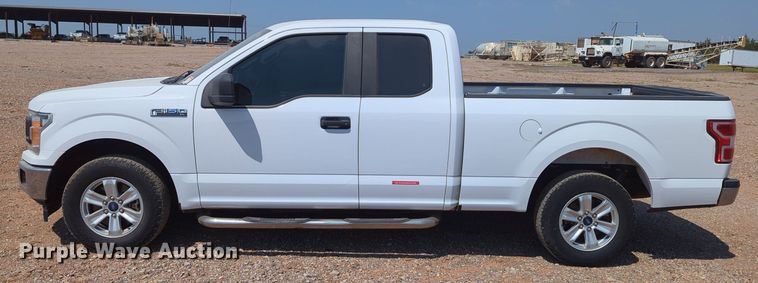 image for item LY9386 2018 Ford  F150 SuperCab pickup truck