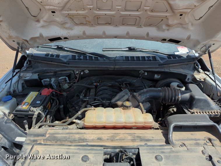 image for item LY9386 2018 Ford  F150 SuperCab pickup truck