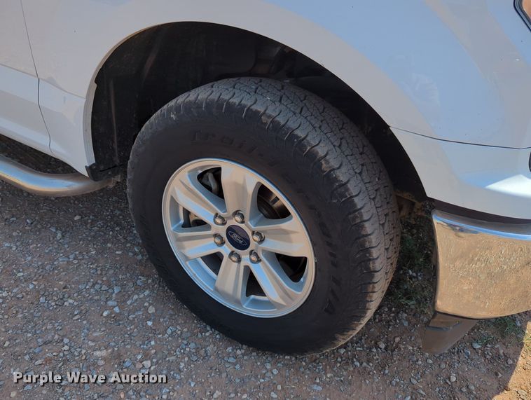 image for item LY9386 2018 Ford  F150 SuperCab pickup truck