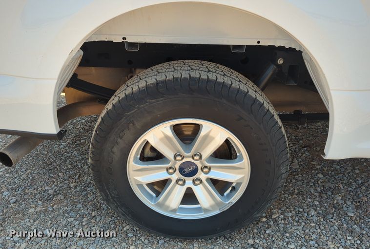 image for item LY9386 2018 Ford  F150 SuperCab pickup truck