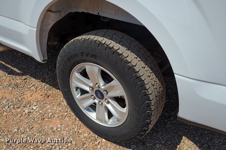 image for item LY9386 2018 Ford  F150 SuperCab pickup truck