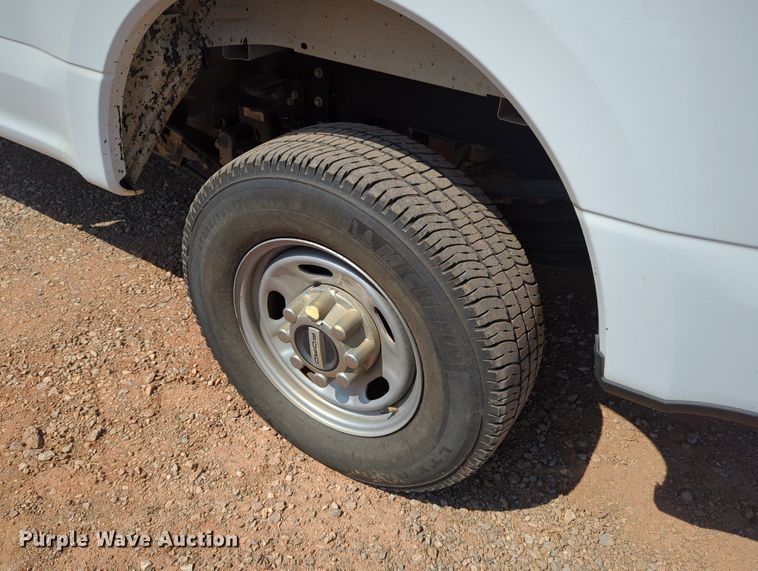 image for item LY9387 2017 Ford F250 Super Duty  SuperCab pickup truck