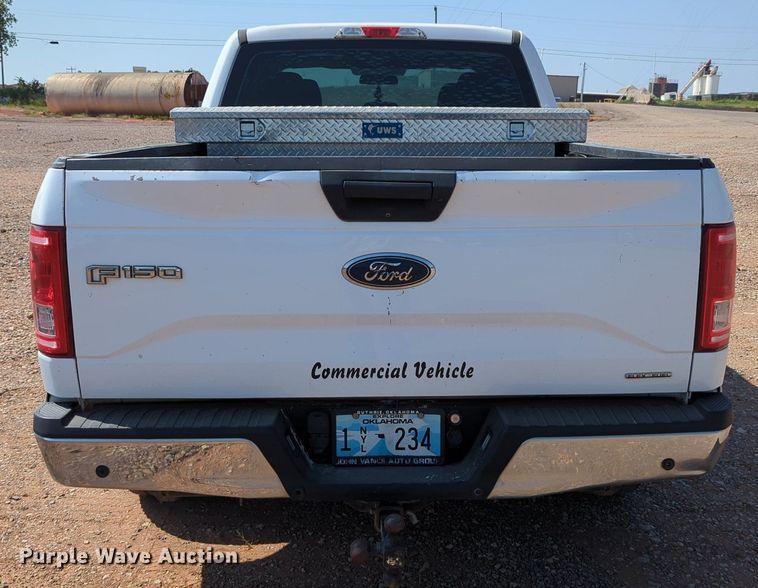 image for item LY9388 2016 Ford F150 SuperCab pickup truck