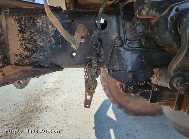 image for item LY9389 1990 BMY M923A2  truck cab and chassis