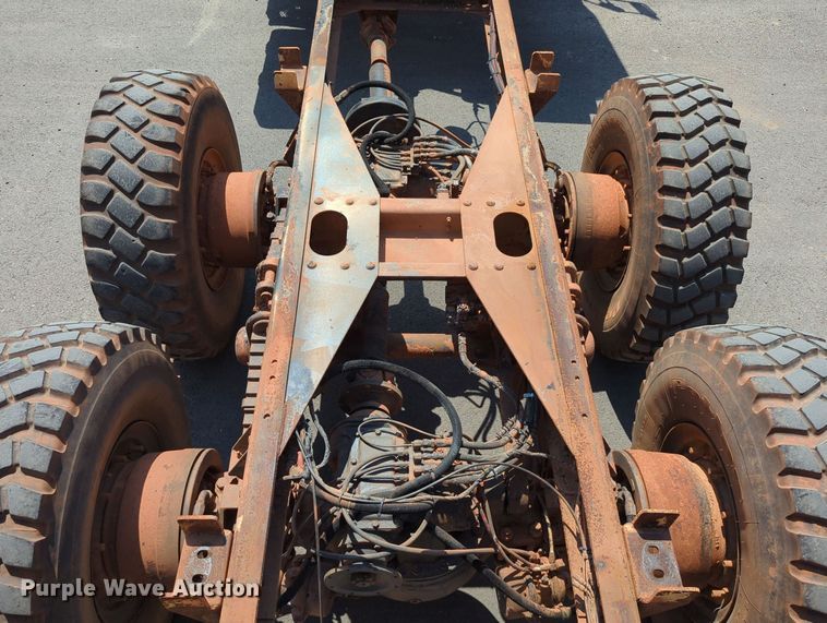 image for item LY9389 1990 BMY M923A2  truck cab and chassis