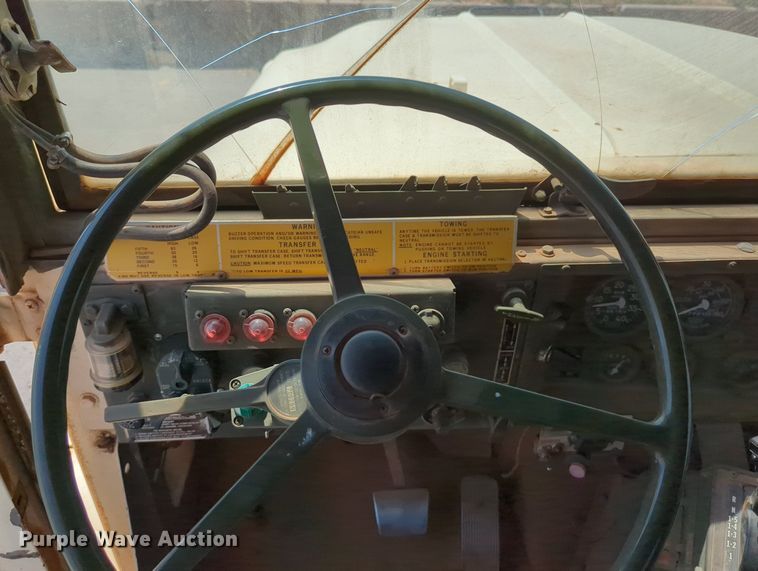 image for item LY9389 1990 BMY M923A2  truck cab and chassis