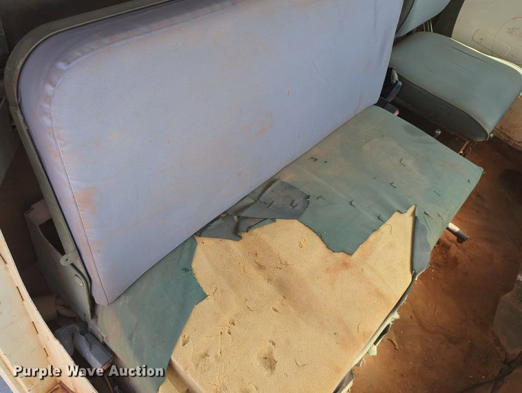 image for item LY9389 1990 BMY M923A2  truck cab and chassis