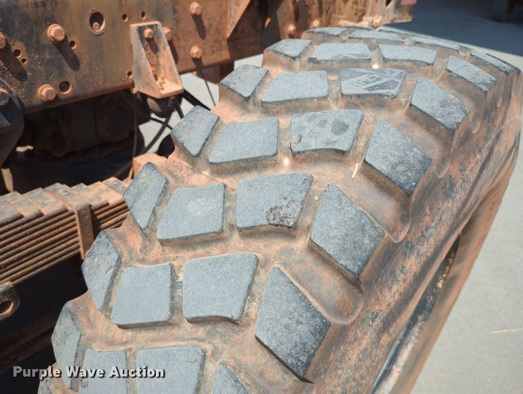 image for item LY9389 1990 BMY M923A2  truck cab and chassis