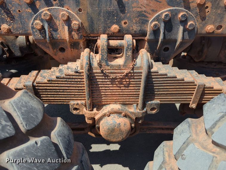 image for item LY9389 1990 BMY M923A2  truck cab and chassis