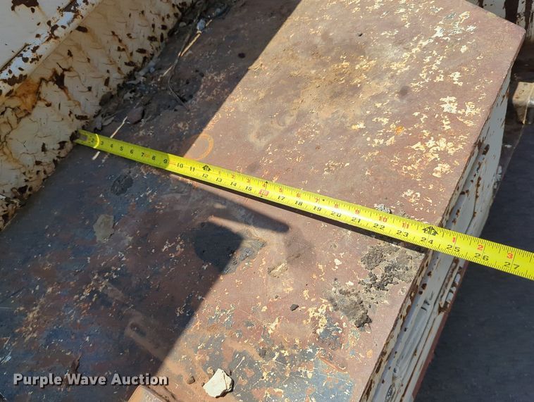 image for item LY9390 2005 Chevrolet C6500  utility / service truck