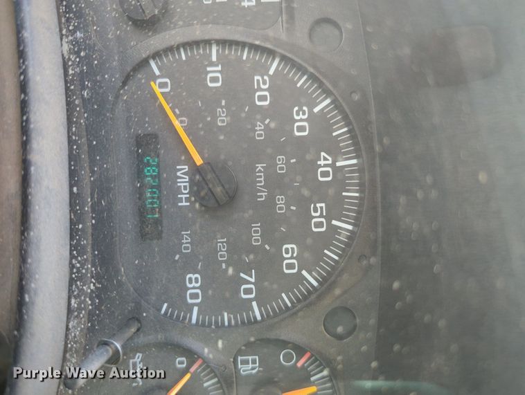 image for item LY9390 2005 Chevrolet C6500  utility / service truck