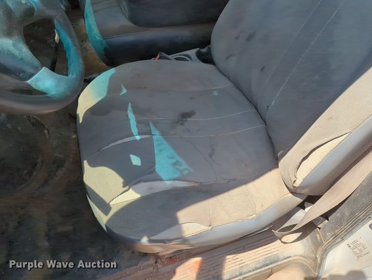 image for item LY9390 2005 Chevrolet C6500  utility / service truck