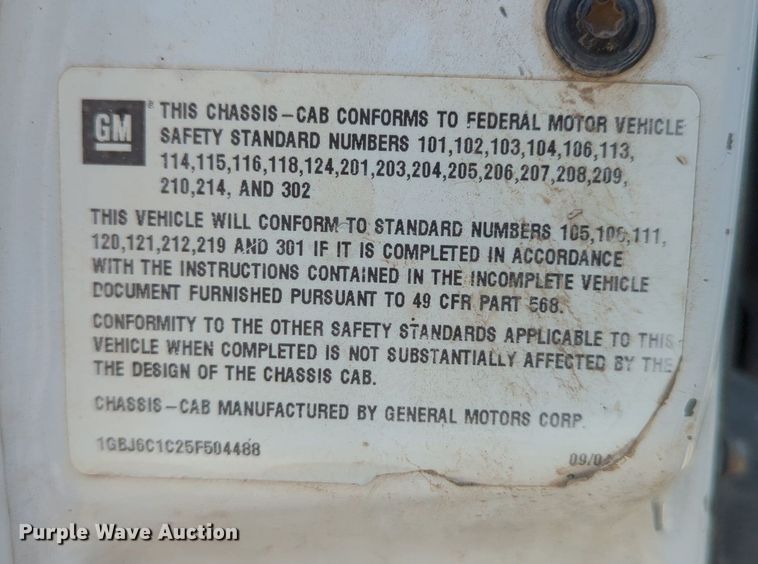 image for item LY9390 2005 Chevrolet C6500  utility / service truck