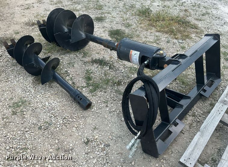 image for item MD9017 Wolverine  skid steer auger