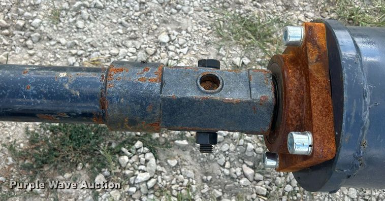 image for item MD9017 Wolverine  skid steer auger