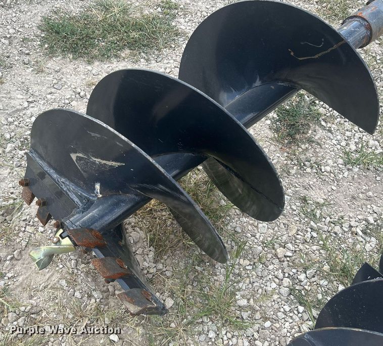 image for item MD9017 Wolverine  skid steer auger