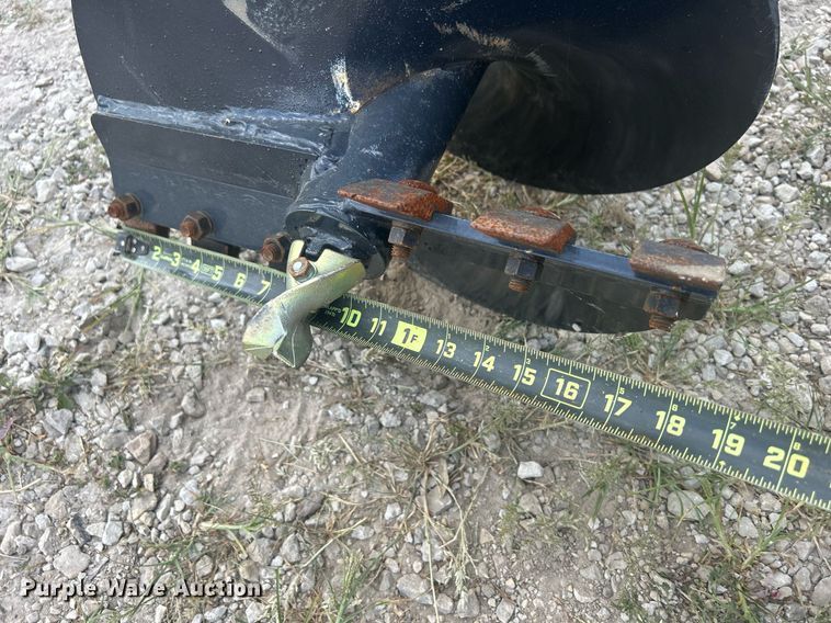 image for item MD9017 Wolverine  skid steer auger