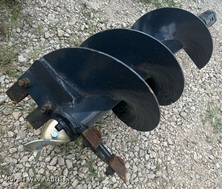 image for item MD9017 Wolverine  skid steer auger