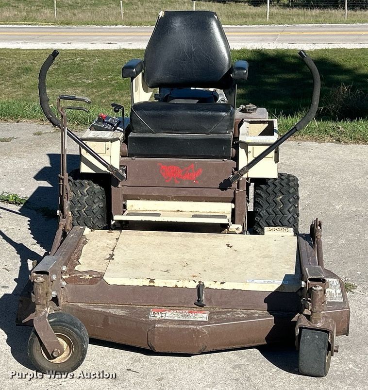 image for item MD9019 Grasshopper 614  ZTR lawn mower