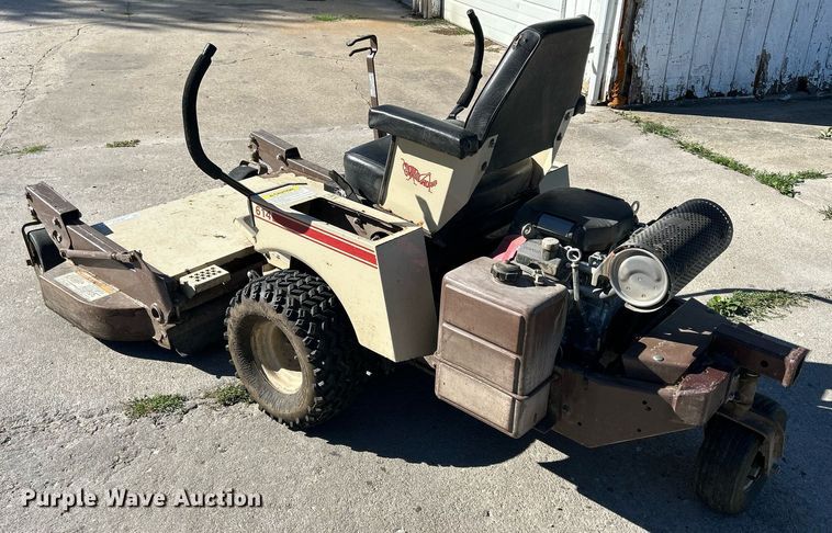 image for item MD9019 Grasshopper 614  ZTR lawn mower