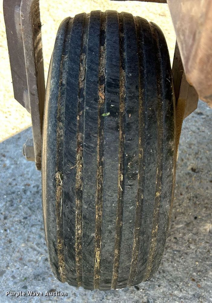 image for item MD9019 Grasshopper 614  ZTR lawn mower