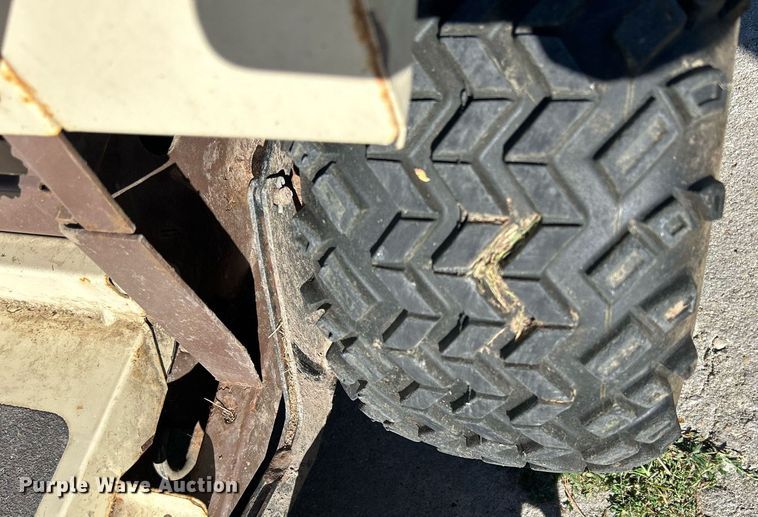 image for item MD9019 Grasshopper 614  ZTR lawn mower