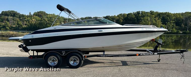image for item MD9021 2004 Crownline 202 BR  boat