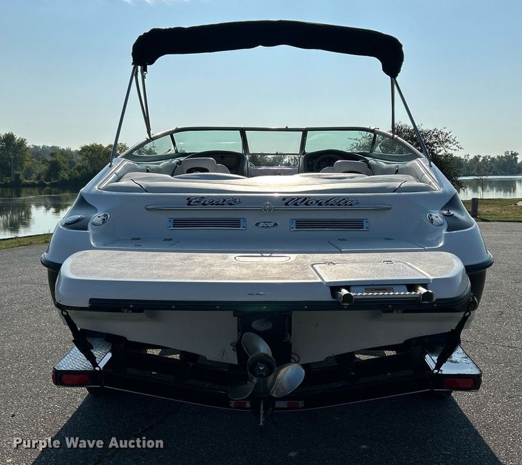 image for item MD9021 2004 Crownline 202 BR  boat