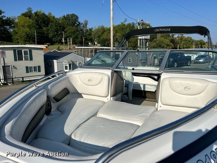 image for item MD9021 2004 Crownline 202 BR  boat