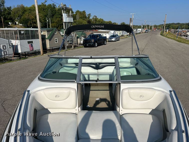 image for item MD9021 2004 Crownline 202 BR  boat