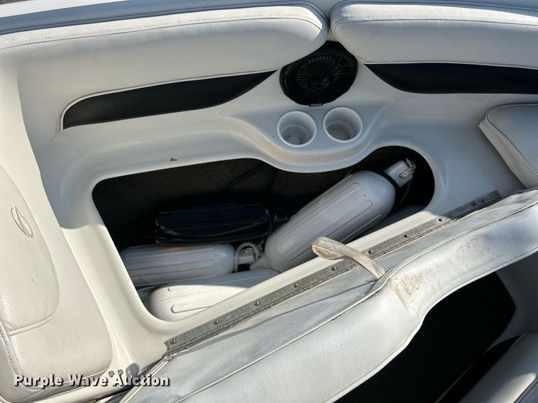 image for item MD9021 2004 Crownline 202 BR  boat