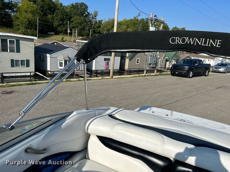 image for item MD9021 2004 Crownline 202 BR  boat