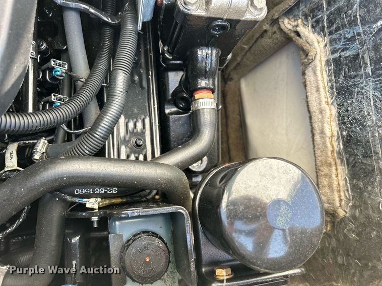 image for item MD9021 2004 Crownline 202 BR  boat