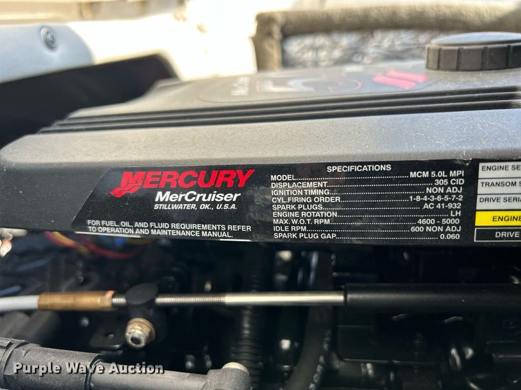 image for item MD9021 2004 Crownline 202 BR  boat