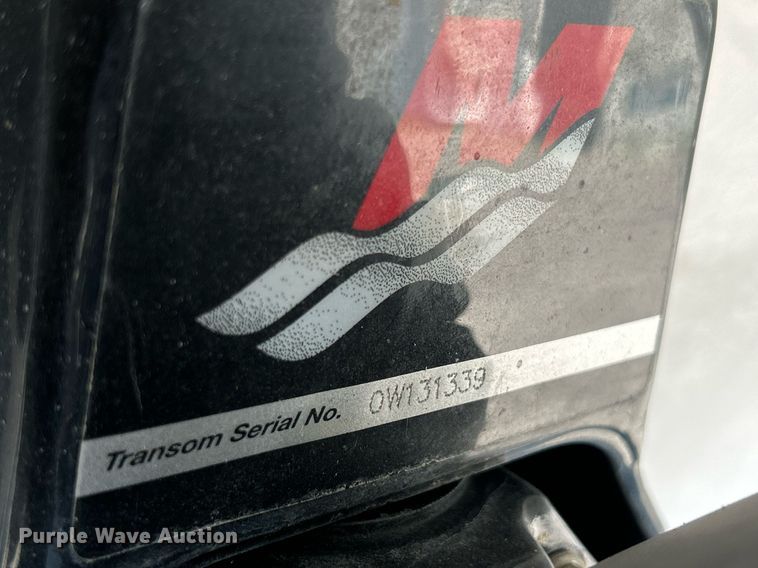 image for item MD9021 2004 Crownline 202 BR  boat