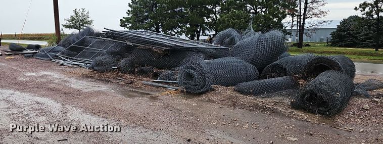 image for item ME9002 Chain link fencing