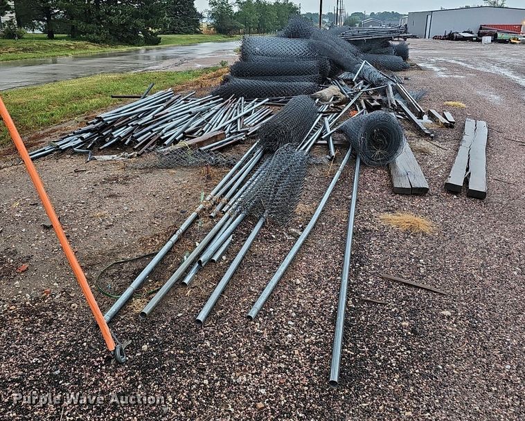 image for item ME9002 Chain link fencing