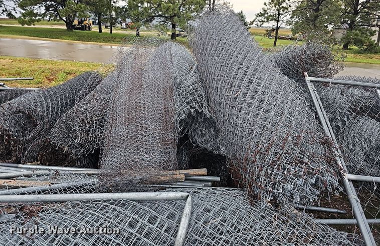 image for item ME9002 Chain link fencing