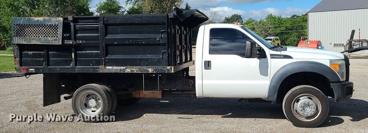 image for item MG9725 2013 Ford F550  dump truck