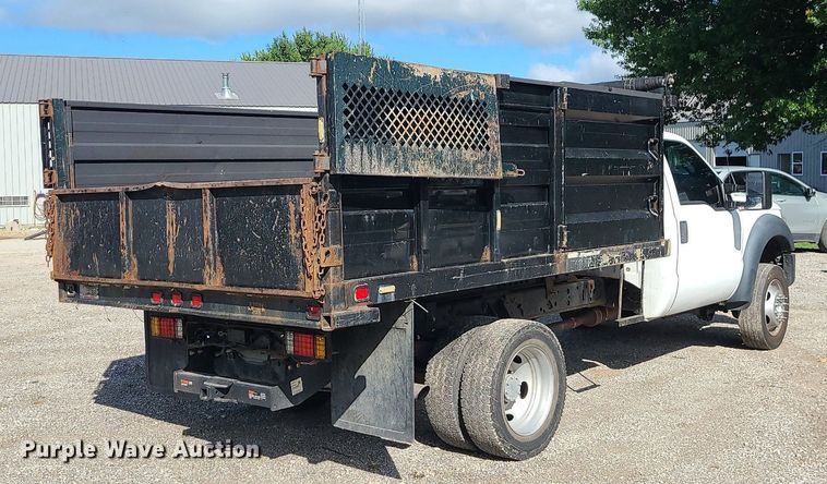 image for item MG9725 2013 Ford F550  dump truck