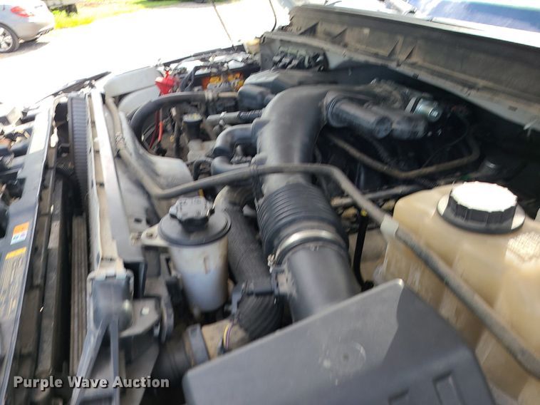 image for item MG9725 2013 Ford F550  dump truck