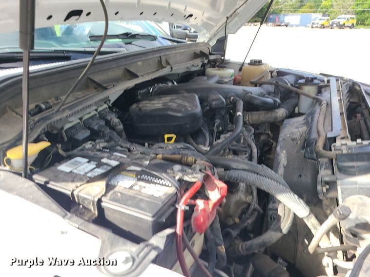 image for item MG9725 2013 Ford F550  dump truck