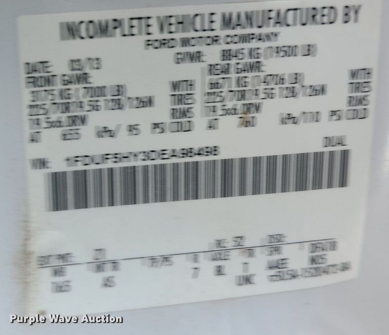 image for item MG9725 2013 Ford F550  dump truck