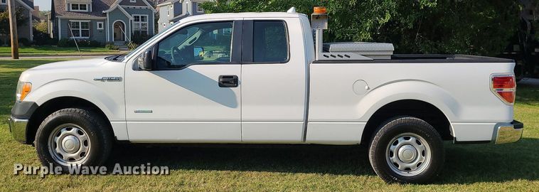image for item MJ9294 2014 Ford F150 XL  SuperCab pickup truck