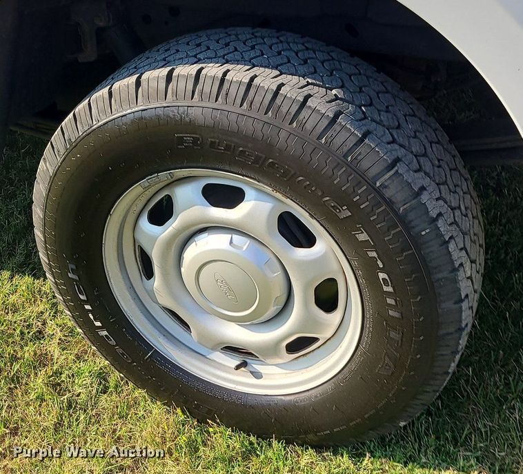 image for item MJ9294 2014 Ford F150 XL  SuperCab pickup truck