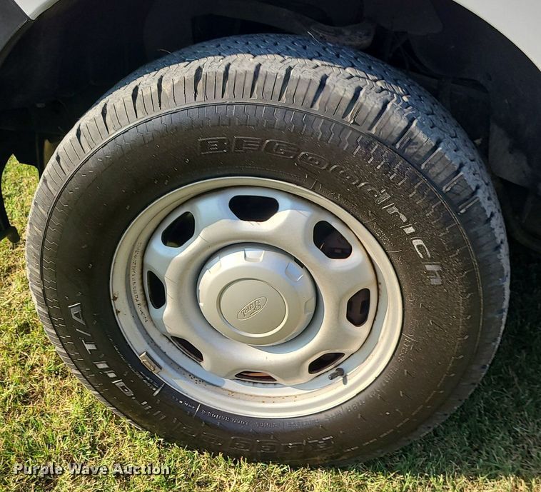 image for item MJ9294 2014 Ford F150 XL  SuperCab pickup truck