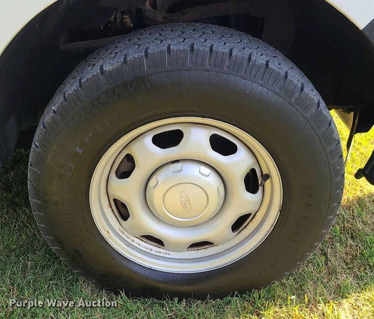 image for item MJ9294 2014 Ford F150 XL  SuperCab pickup truck