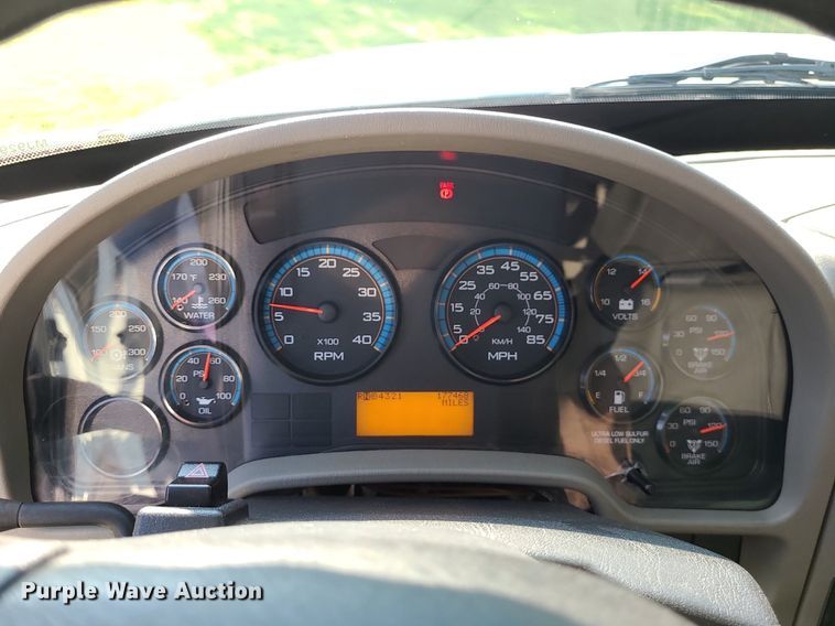 image for item MJ9295 2009 International 4300 DuraStar  box truck