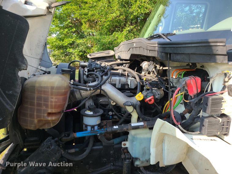 image for item MJ9295 2009 International 4300 DuraStar  box truck