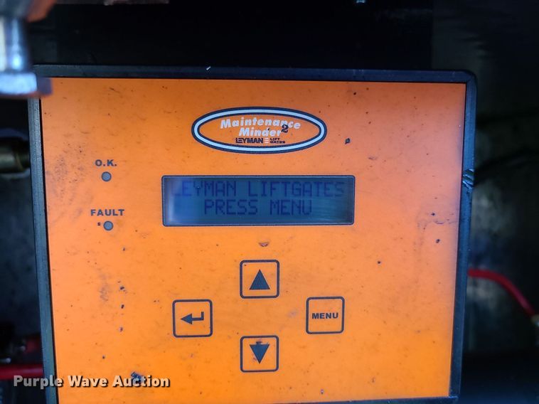 image for item MJ9295 2009 International 4300 DuraStar  box truck